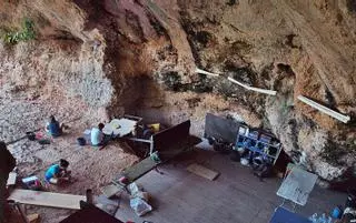 Una riada hace 125.000 años cambió la geología de la Cova del Bolomor