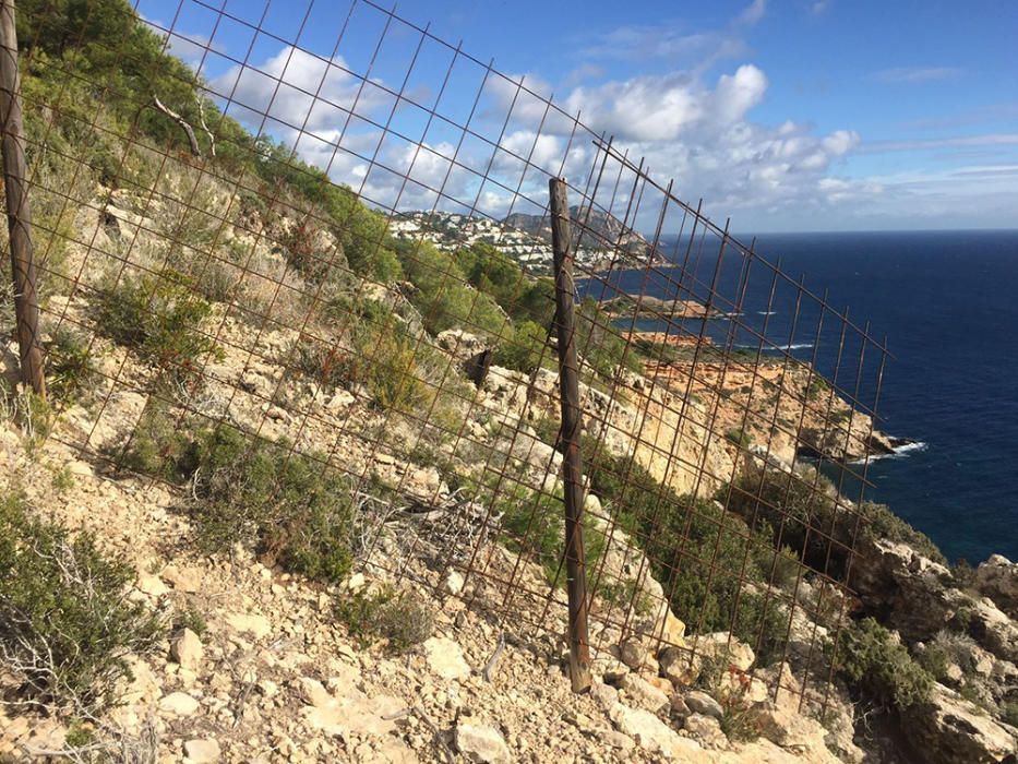 La mansión de s'Estanyol mantiene la alambrada