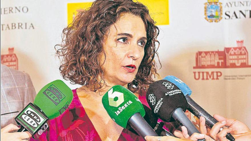 María Jesús Montero, ayer en un acto en Cantabria.