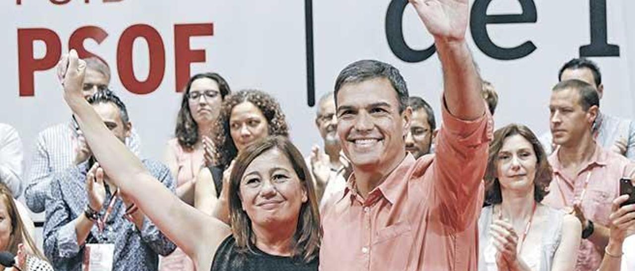 Francina Armengol y Pedro Sánchez en la clausura del Congreso del PSIB el pasado mes de julio.