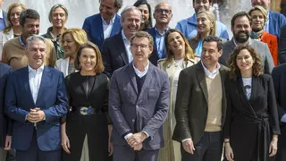 Feijóo incluye a González Pons en una dirección que da más peso a Galicia, Andalucía y suma a Madrid