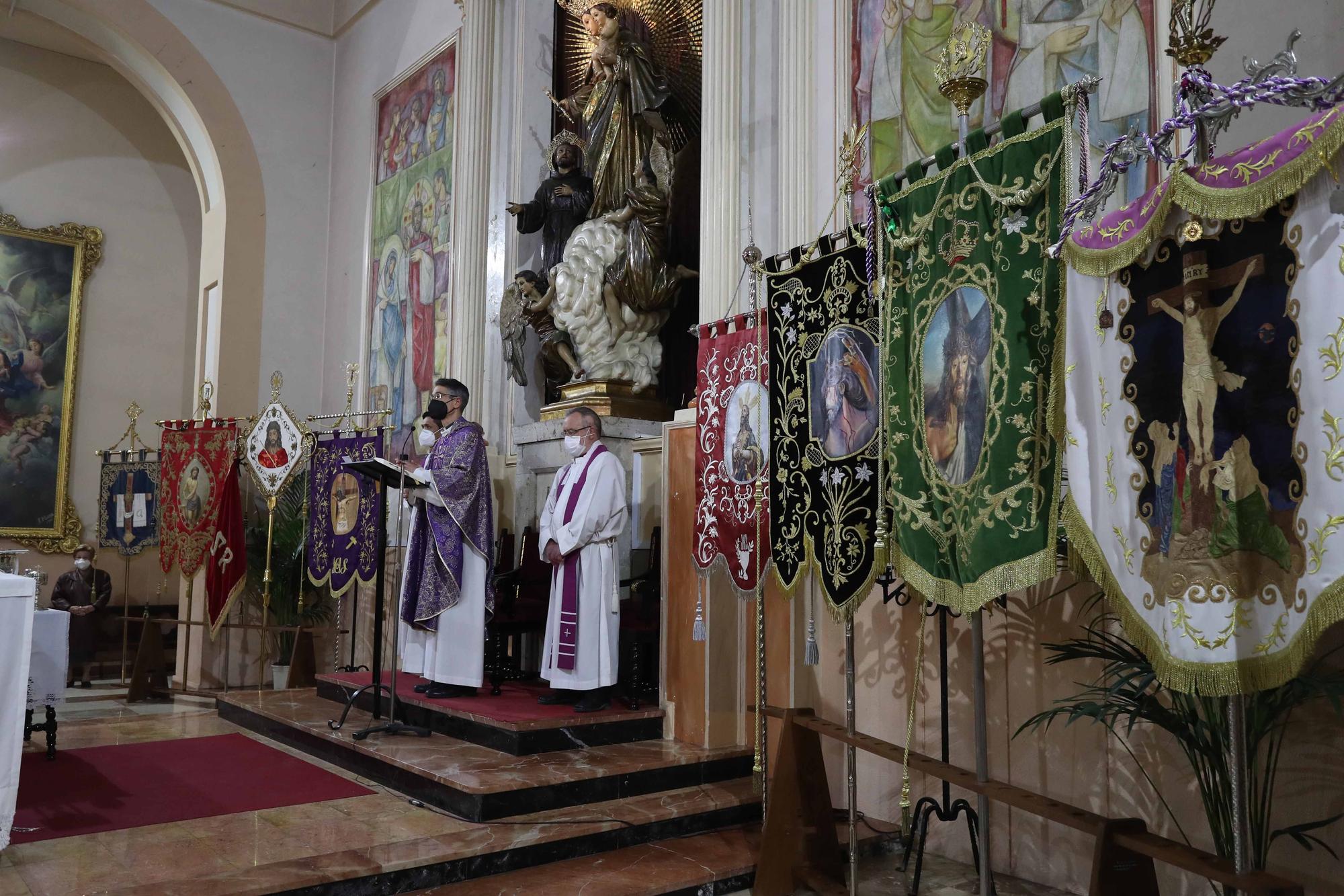 Semana Santa Marinera: Marina Civera y Sara Larrazábal repiten cargo con la Dolorosa