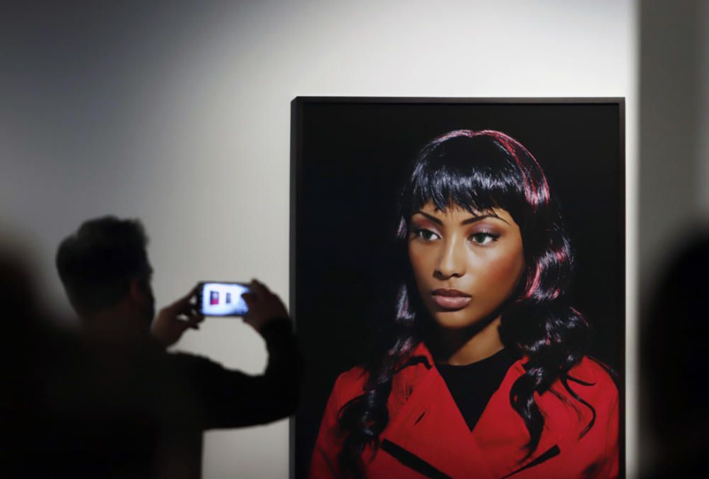 El Pompidou acoge la exposición 'Dar la cara. El retrato incierto. Fotografía y vídeo 1972-2011