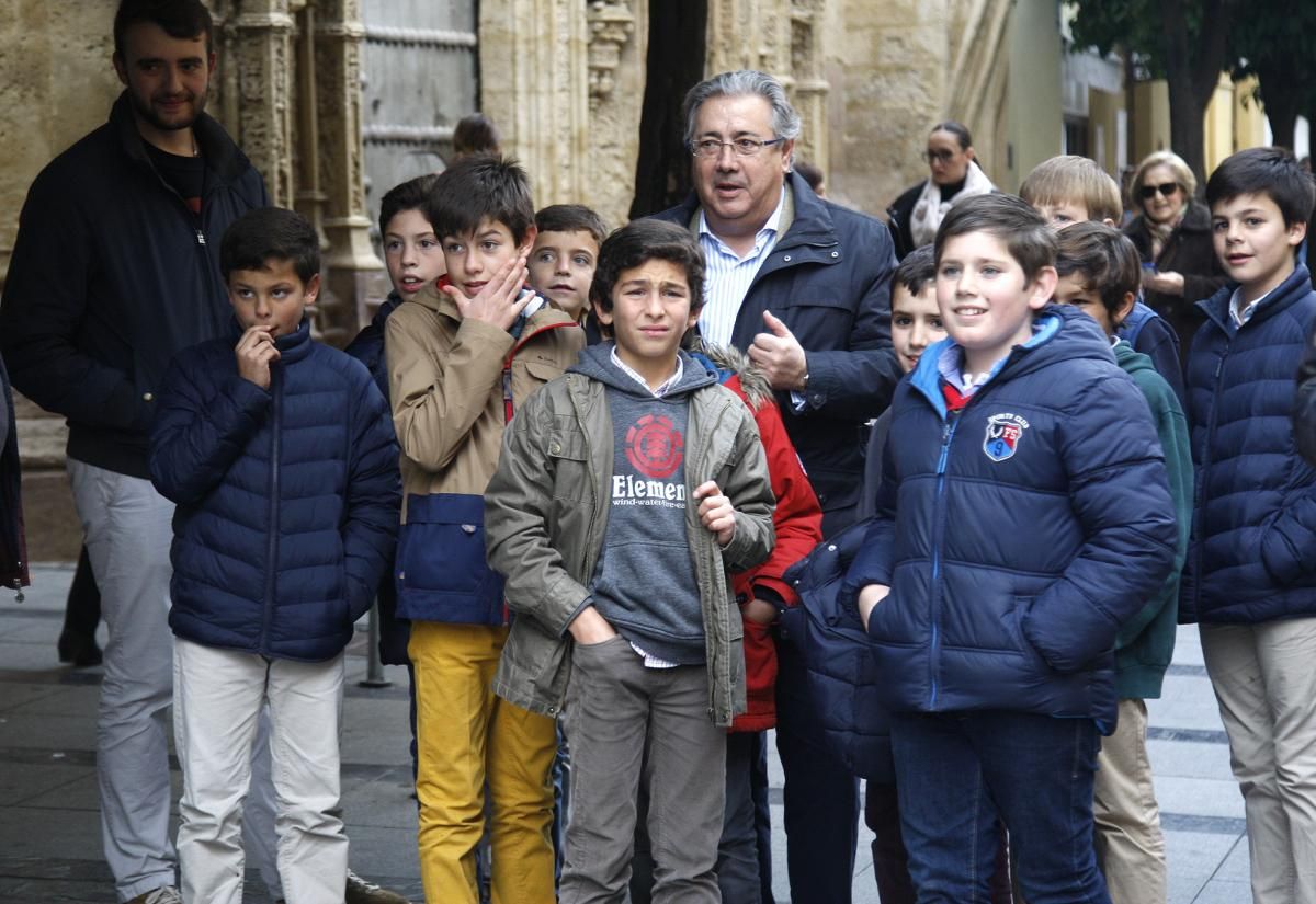 El paseo de Rajoy por el centro histórico de Córdoba