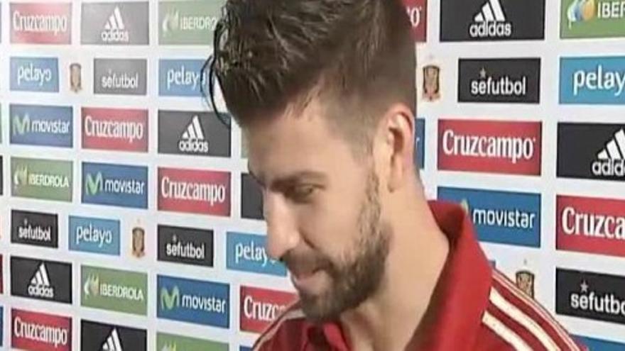 Piqué: “Vengo de ganar el triplete, los pitos no me afectan”