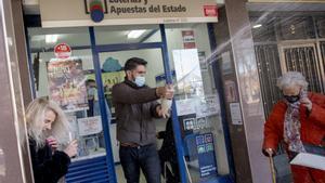 El loter de Sant Andreu que ha venut un segon premi: «Donaria tots els milions al meu barri»