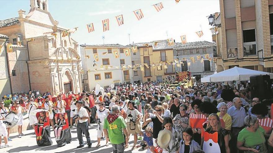 El programa festivo se abre a las peñas