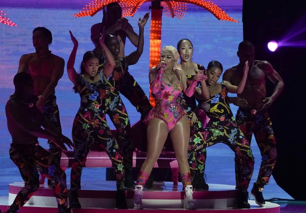 Singer Nicki Minaj performs at the 2018 MTV ...