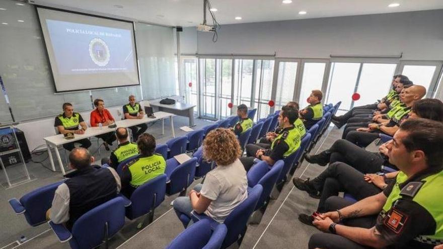 Imagen de archivo de numerosos efectivos de la Policía Local de Badajoz.