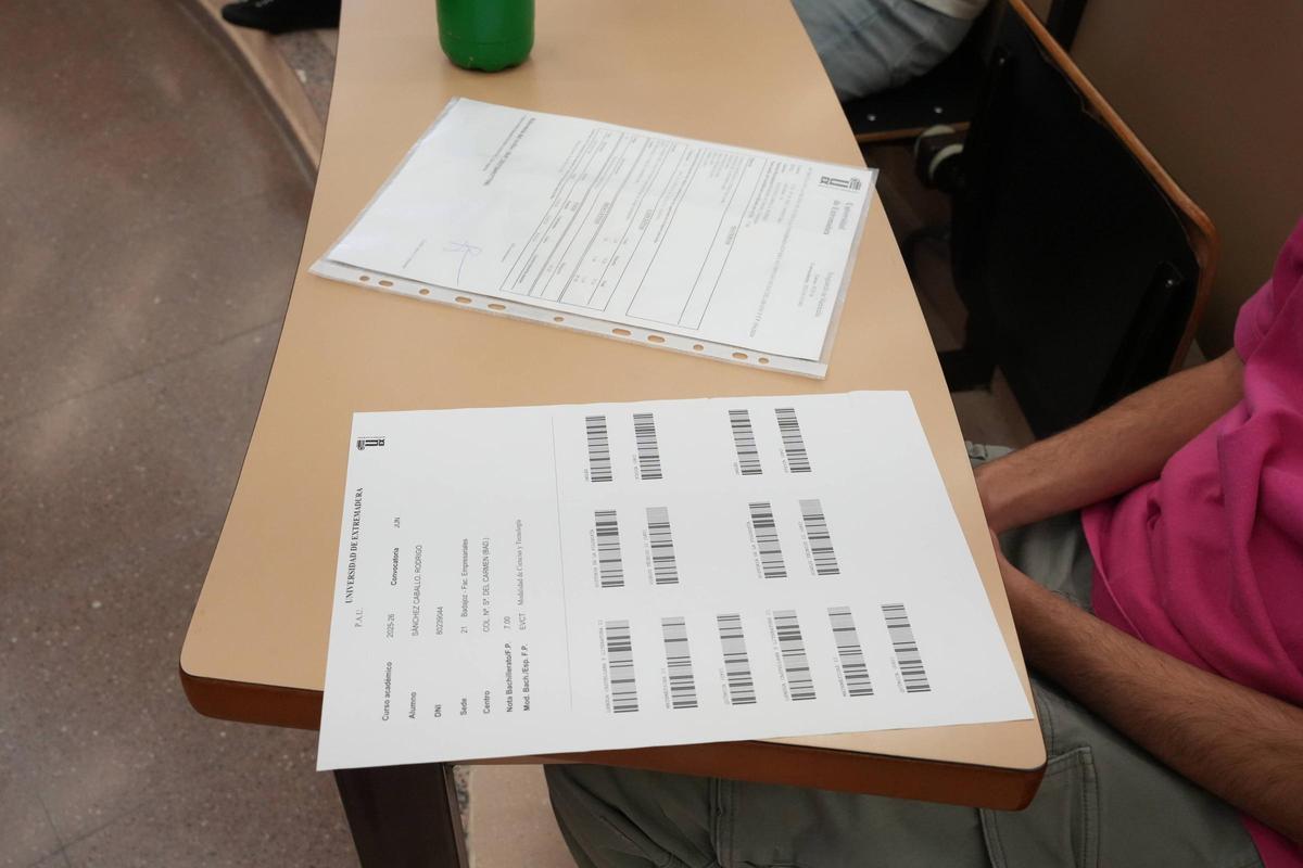 Galería | La primera jornada de la Selectividad en Badajoz, en imágenes