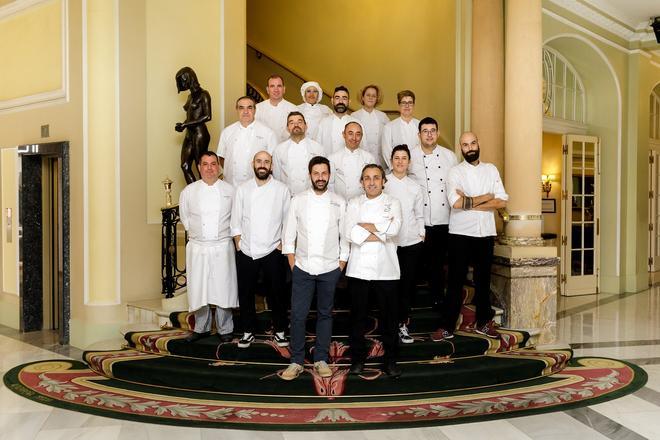 Equipo del menú de Navidad en The Westin Palace.