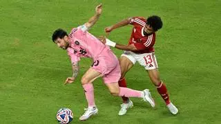 Solo Ustari acompaña a Messi en la primera desilusión del Mundial