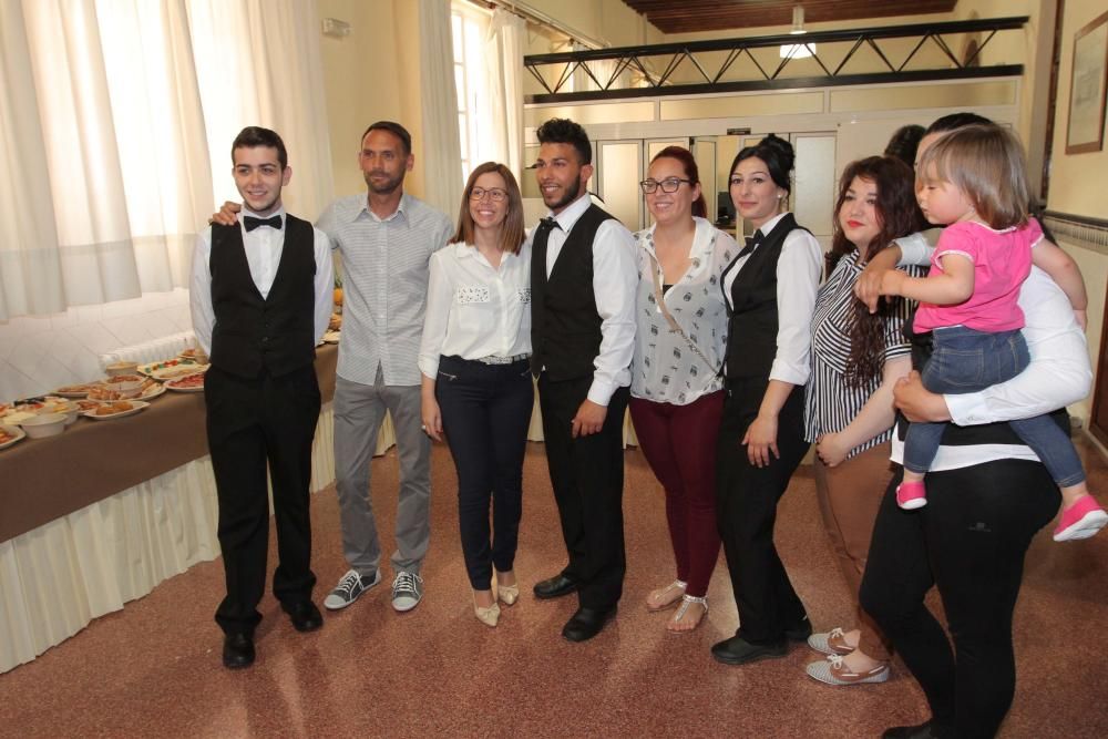 Clausura del curso de aprendiz en restaurantes en Cartagena