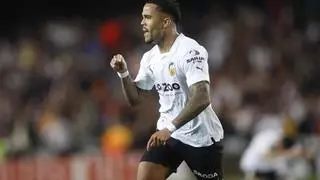 Kluivert: "Mira Mestalla qué guapo"