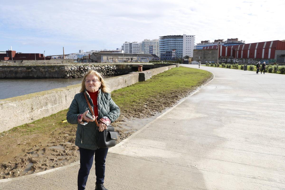 El paseo de Naval cumple un mes abierto a la ciudadanía (en imágenes)