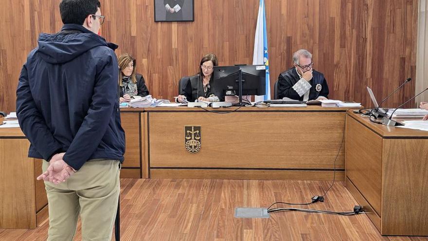El exmiembro del Opus Dei, en la sala de vistas, ayer, en Vigo. | Marta G. Brea