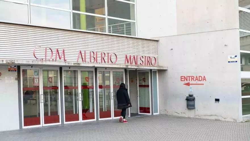 Los pabellones y las piscinas de Zaragoza que estuvieron en riesgo de cierre ya tienen nueva empresa gestora