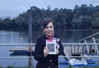 El libro sobre las «trapicheiras» del Miño agota en tiempo récord su primera tirada