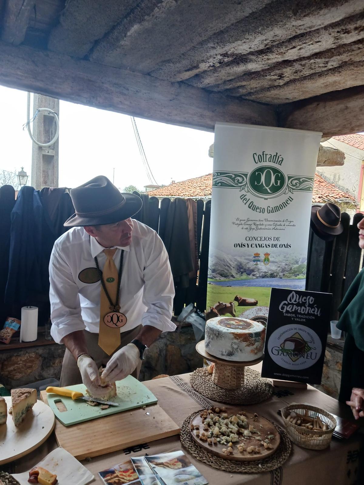 Las imágenes del encuentro de cofradías gastronómicas en Valdesoto
