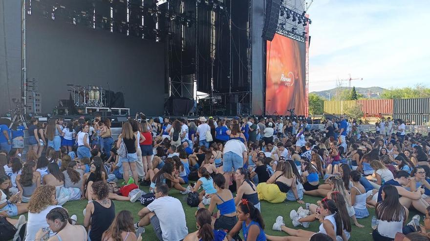 Guerra por las primeras filas: una avalancha de fans irrumple en el Mallorca Live Occident 2026 por la llegada de Aitana