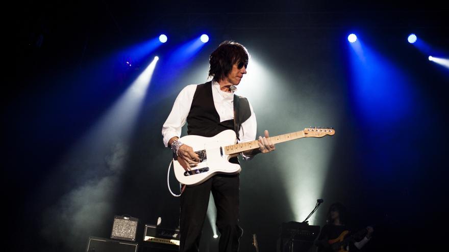 Jeff Beck, el guitarrista reverenciado por los guitarristas que renunció al éxito pop