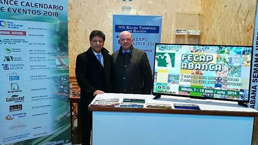 Autoridades lusas en el estand de la Semana Verde.