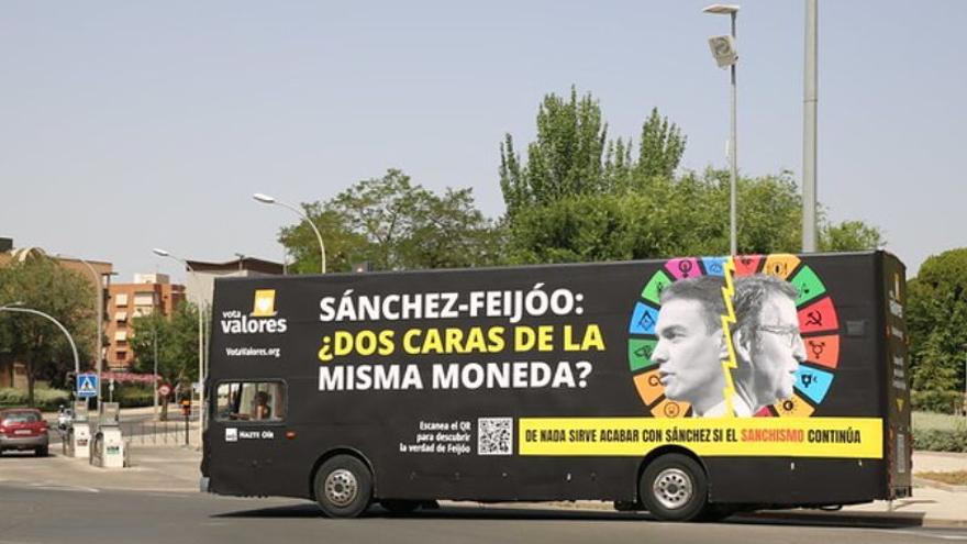 La asociación ultraconservadora Hazte Oír acudirá al gran mitin de Feijóo en Palma para presionarle: &quot;Es la otra cara de Sánchez&quot;