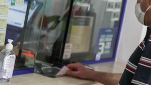 Un jugador del sorteig de La Primitiva guanya més de 27 milions a Esplugues (Barcelona)