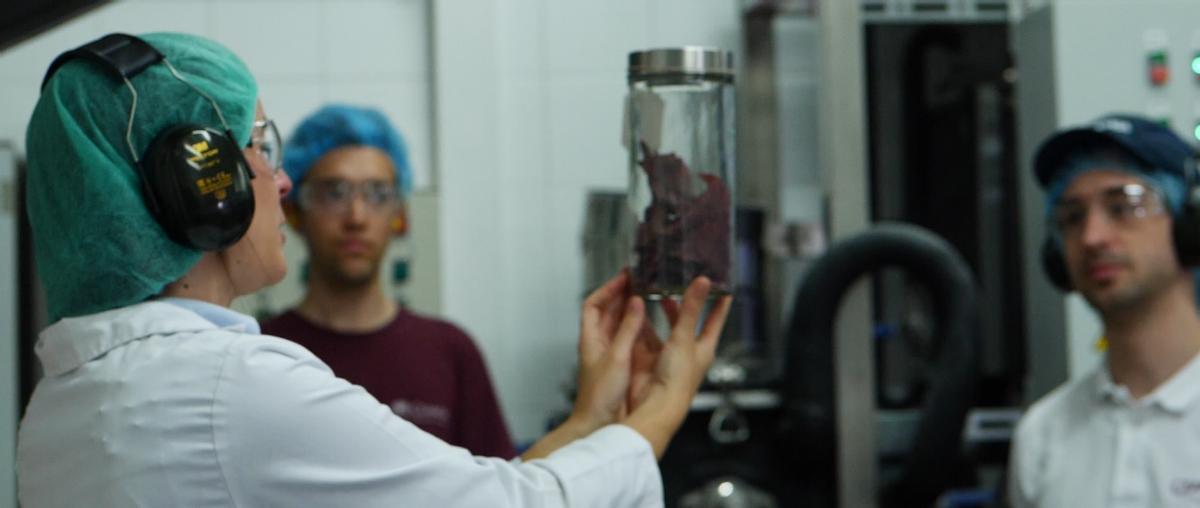 Trabajo en las instalaciones de Ceamsa en O Porriño