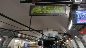 El metro de Barcelona inicia aquest dilluns una «inspecció massiva» amb revisors de bitllet