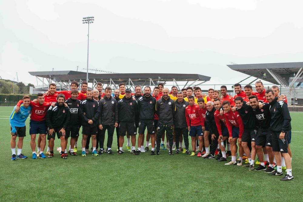 Pep Guardiola visita l'entrenament del Girona a Manchester