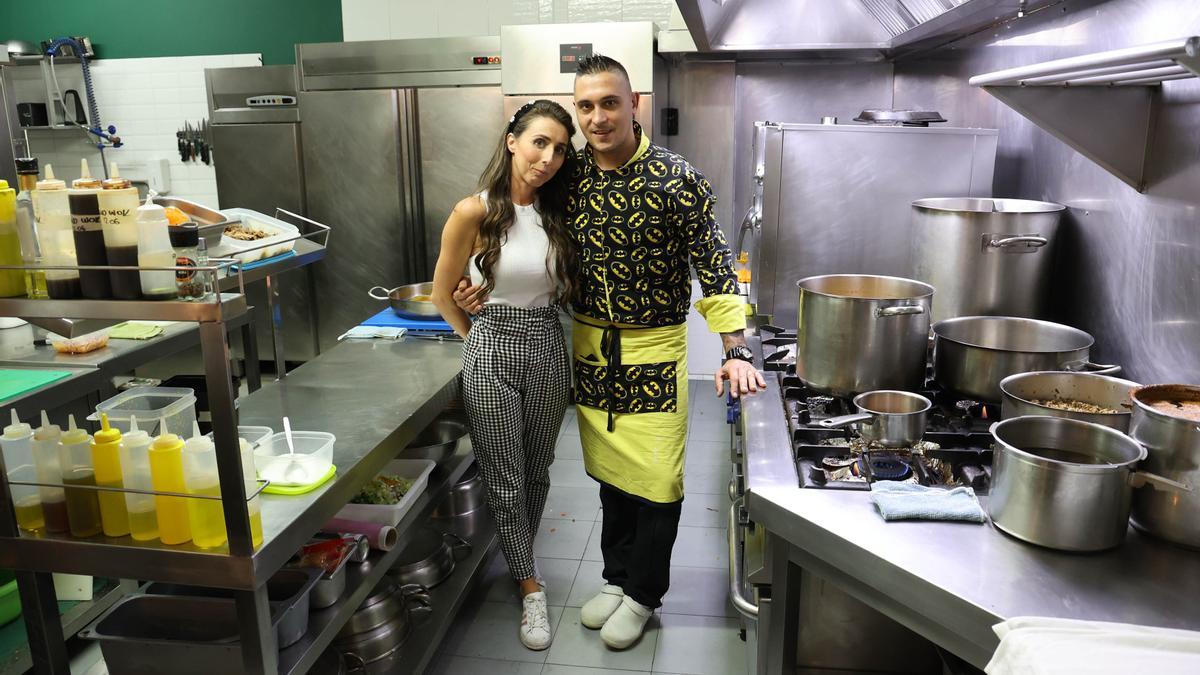 Chorén y Couñago, en la cocina del restaurante