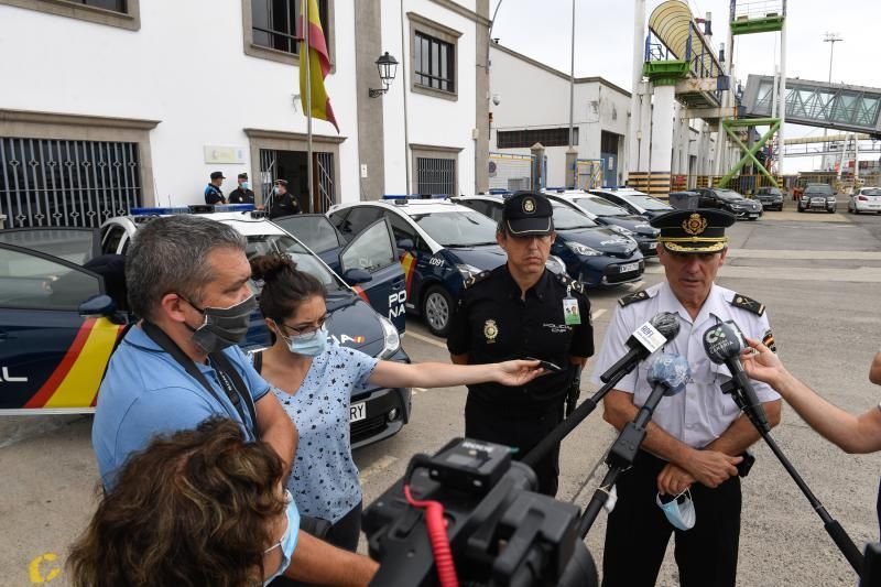 02-07-20   LAS PALMAS DE GRAN CANARIA. MUELLE PRIMO DE RIVERA. LAS PALMAS DE GRAN CANARIA. Presentación de nuevos vehículos de policía nacional Fotos: Juan Castro.  | 02/07/2020 | Fotógrafo: Juan Carlos Castro