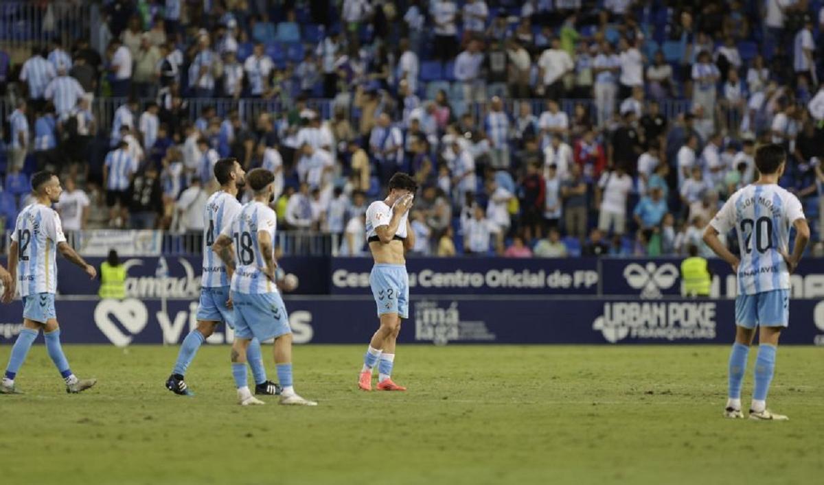 El Málaga CF cayó por 0-3 en La Rosaleda este sábado frente al Elche.