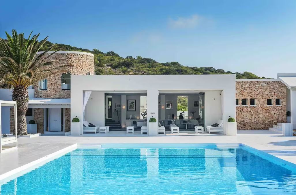 Así es la villa de lujo que se alquila en Tagomago