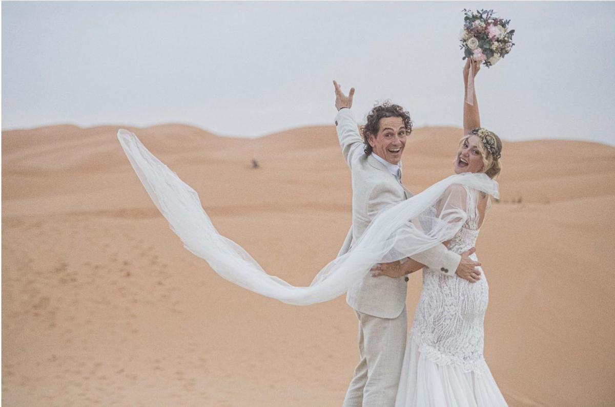 El ciclismo unió sus caminos y qué mejor forma de celebrar su boda donde se conocieron.