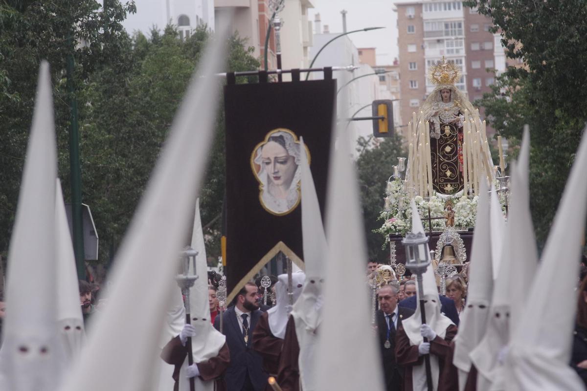 Procesión de la Virgen de las Lágrimas del Carmen de Huelin, en imágenes