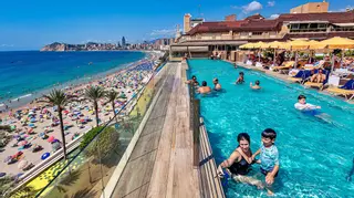 Hoteles sin británicos en Benidorm por el covid: ¿del completo al cerrado?