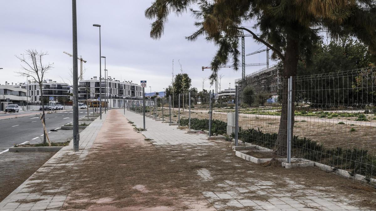 Una calle de Nou Nazareth, en una imagen de hace unos días