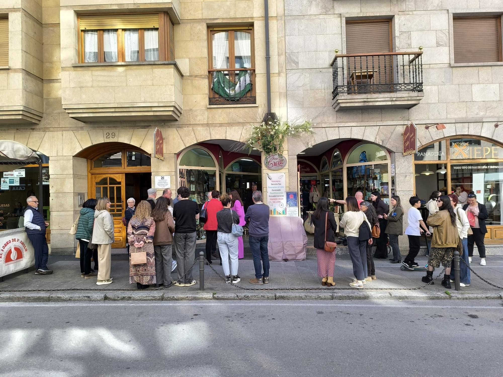 En imágenes: Así fue la fiesta del medio siglo de la librería Treito