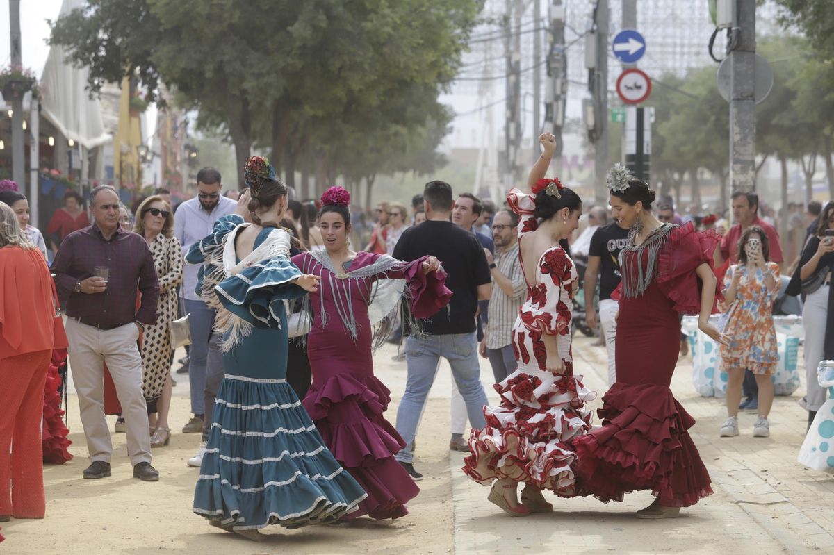AJGonzález Córdoba Feria de Mayo de Nuestra Señora de la Salud en el Arenal Ambiente