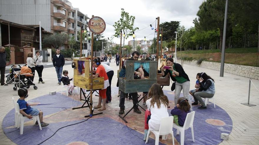 Els nen participen activament de l&#039;activitat