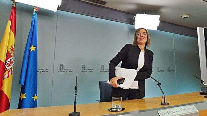 La portavoz de la Junta de Castilla y León, Milagros Marcos, en rueda de prensa tras el Consejo de Gobierno.