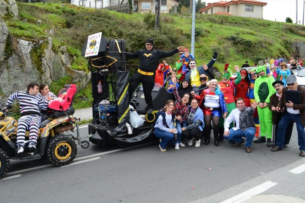 Aldán y Moaña celebran el final del Carnaval. // G. Núñez