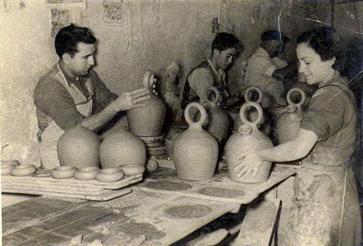 Homenaje al oficio de las peonas de Agost