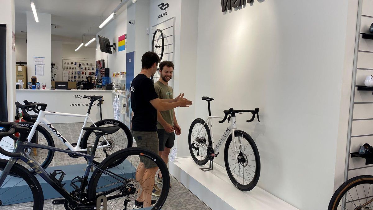 Vraivēlo disposa de tres marques: MMR, Aurum i Giant