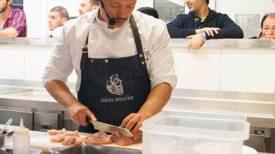 Álvaro Garrido cocina en Casa Gerardo.