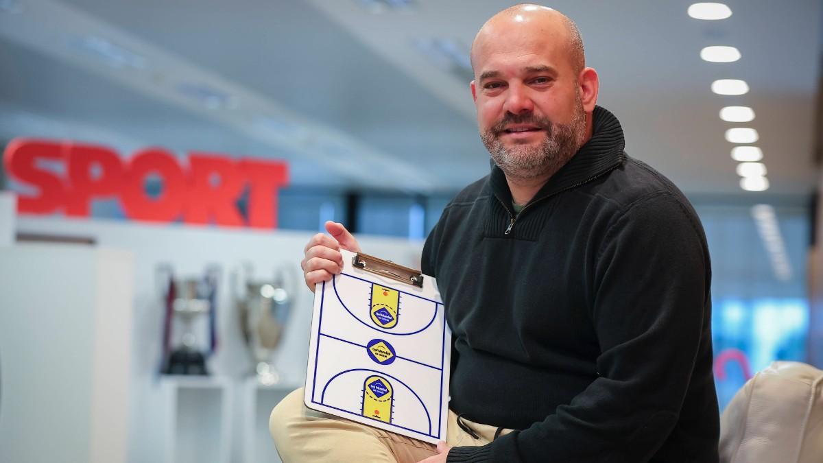 Isaac Fernández cerró su etapa como entrenador del Barça CBS