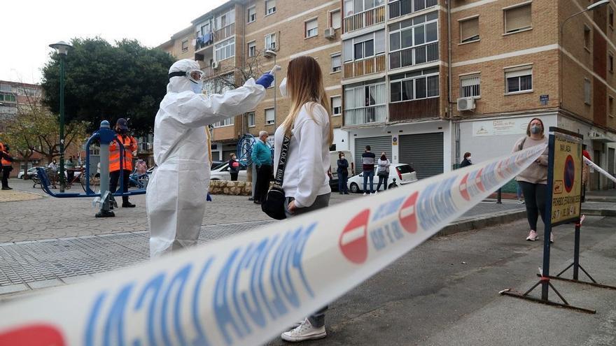 Andalucía sitúa su tasa por debajo de 250 y registra 93 fallecidos y 1.311 nuevos casos de covid