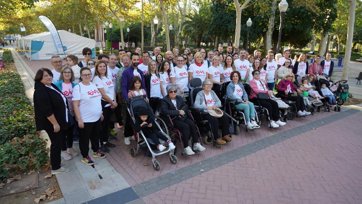 Campaña 'CaminEMos por la esclerosis múltiple' en Castelló